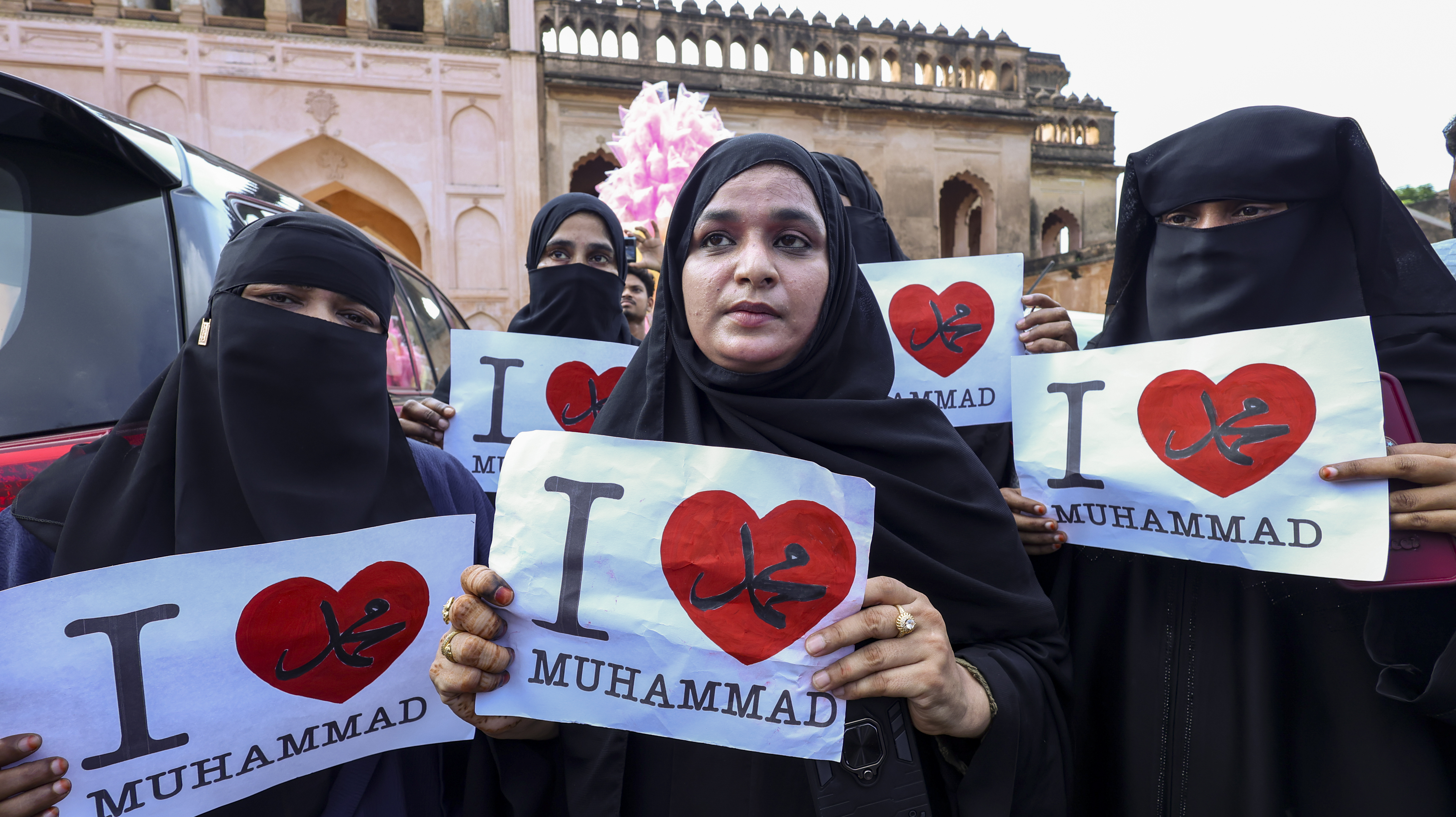 https://www.salarnews.in/public/uploads/images/newsimages/maannewsimage27092025_225616_PTI Sept 26 2025.jpg